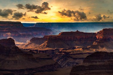 Grand Kanyon Milli Parkı, günbatımı, Arizona, ABD