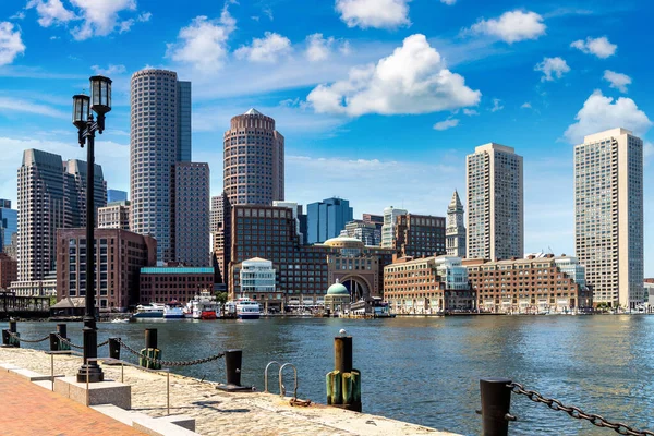 Vista Panorámica Del Paisaje Urbano Boston Fan Pier Par —  Fotos de Stock