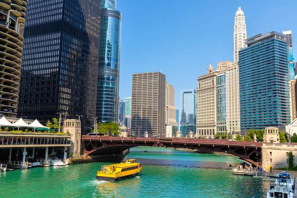 Sightseeing Cruise Chicago River Chicago Illinois Usa — Stock Photo, Image