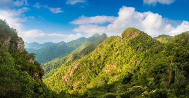 Langkawi Adası Panoraması, güneşli bir günde Malezya