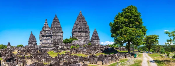 Panorama Del Templo Prambanan Cerca Ciudad Yogyakarta Java Central Indonesia —  Fotos de Stock