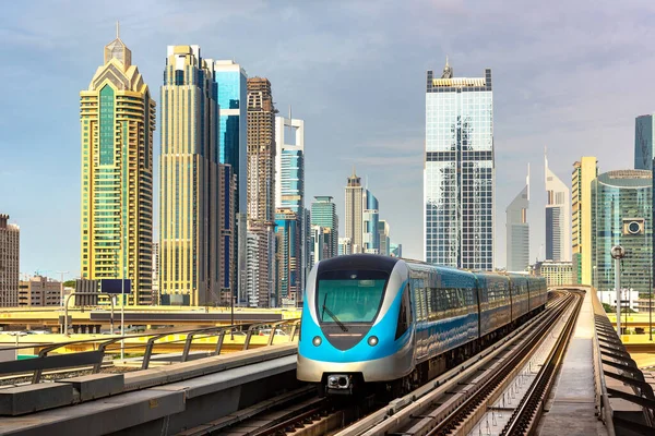 Metro Dubai Dia Verão Dubai Emirados Árabes Unidos — Fotografia de Stock