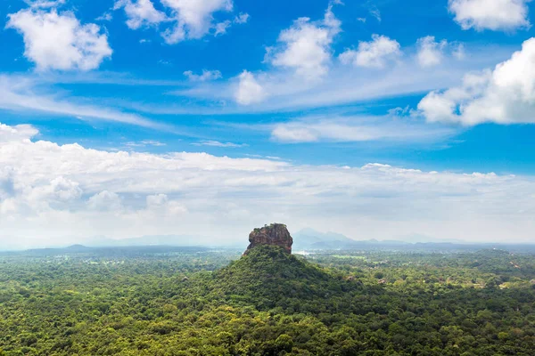 Löwenfelsen Sigiriya Einem Sonnigen Tag Sri Lanka — Stockfoto