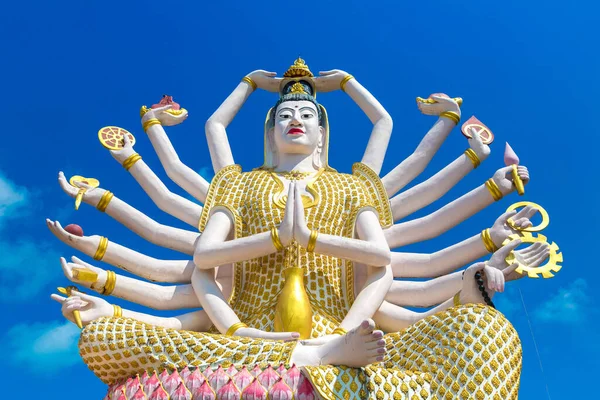 Statua Shiva Świątyni Wat Plai Laem Samui Tajlandia Letni Dzień — Zdjęcie stockowe