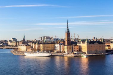Gamla Stan, Stockholm 'ün eski bölümü güneşli bir günde, 22 Mayıs 2017' de İsveç.
