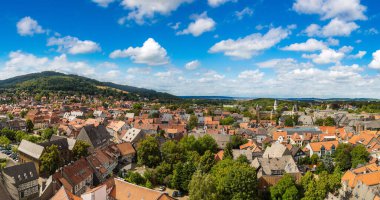 Panoramik hava görünümünde Goslar bir güzel yaz günü, Almanya