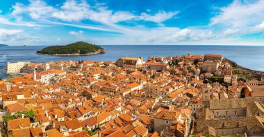 Hırvatistan 'ın Dubrovnik kentinde güzel bir yaz günü panorama