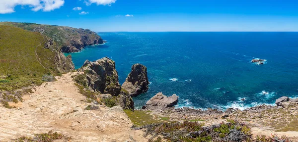 Klippen Und Felsen Der Atlantikküste Sintra Einem Schönen Sommertag Portugal — Stockfoto