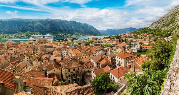 Panorama Miasta Kotor Piękny Letni Dzień Czarnogóra — Zdjęcie stockowe