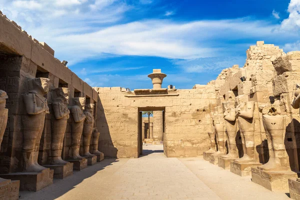 Karnak Tempel Einem Sonnigen Tag Luxor Ägypten — Stockfoto