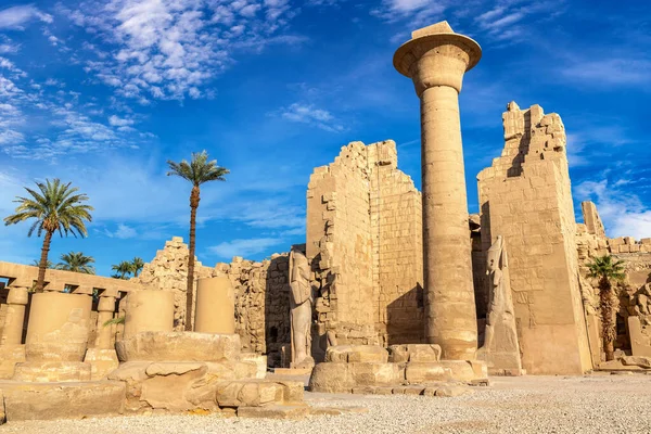 Karnak Temple Sunny Day Luxor Egypt — Zdjęcie stockowe