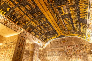 Krallar Vadisi, Luxor, Mısır 'da Firavun mezarı V. Ramses ve VI.