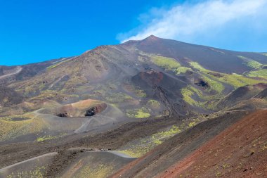 Sicilya, İtalya güzel yaz gün yanardağı Etna