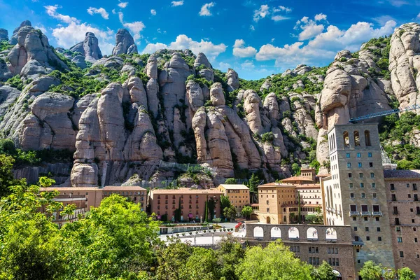 Abadia Santa Maria Montserrat Monistrol Num Belo Dia Verão Catalunha — Fotografia de Stock