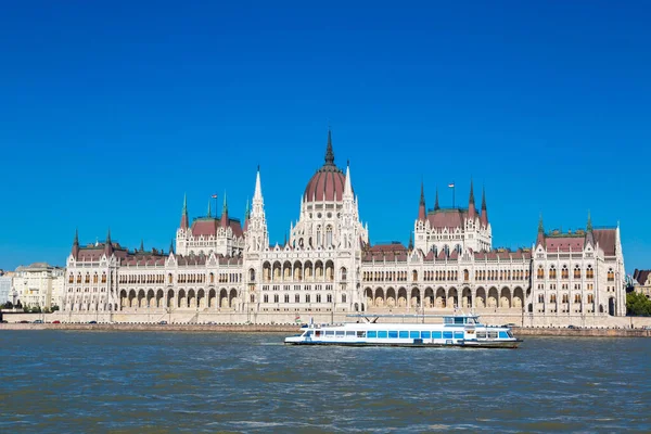 Országház Budapest Magyarországon Egy Szép Nyári Nap — Stock Fotó