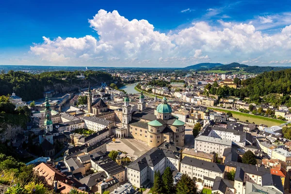 Panorama Luftaufnahme Des Salzburger Doms Österreich Einem Schönen Tag — Stockfoto