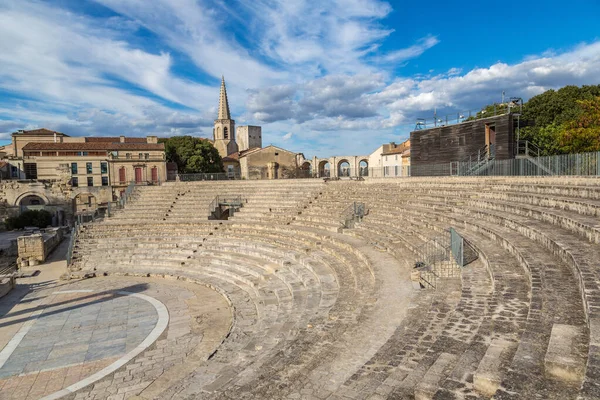 Römisches Amphitheater Arles Frankreich Einem Schönen Sommertag — Stockfoto