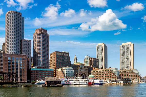 Vista Panorámica Del Paisaje Urbano Boston Día Soleado Estados Unidos —  Fotos de Stock