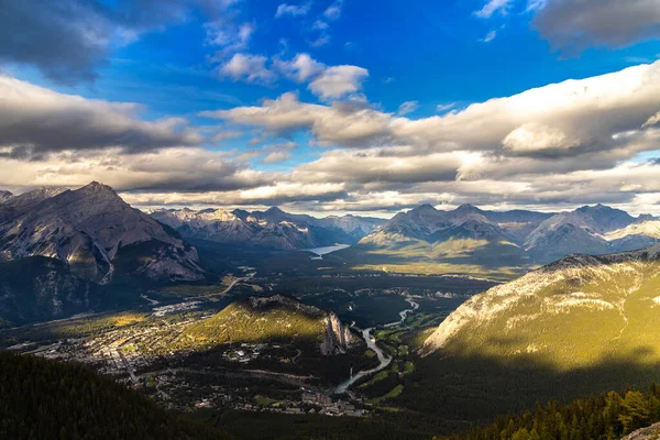 Panoramautsikt Över Banff Stad Bow Valley Banff Nationalpark Canadian Rockies — Stockfoto