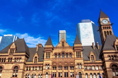 Toronto Eski Belediye Binası güneşli bir günde, Ontario, Kanada