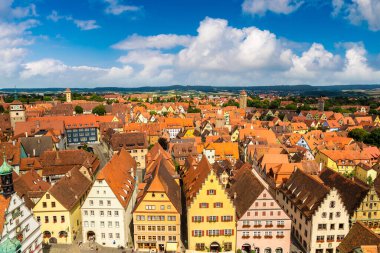 Rothenburg panoramik hava görünümünü bir güzel yaz günü, Almanya