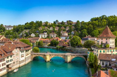 Bern panoramik manzarasına güzel yaz gün, İsviçre