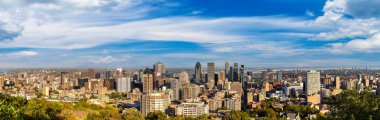 Güneşli bir günde Montreal 'in hava manzarası, Kanada
