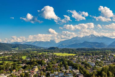 Avusturya Salzburg panoramik havadan görünümü güzel yaz gün