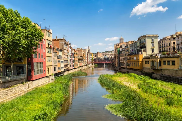 Colorful Houses Eiffel Bridge Saint Mary Cathedral Background Girona Beautiful — Stock Photo, Image