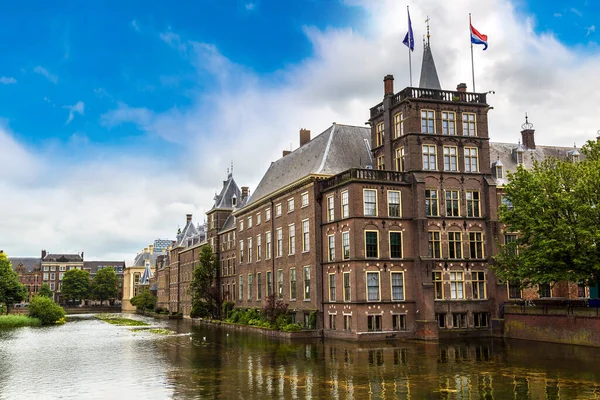 Palazzo Binnenhof Parlamento Olandese All Aia Una Bella Giornata Estiva — Foto Stock