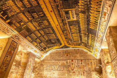 Krallar Vadisi, Luxor, Mısır 'da Firavun mezarı V. Ramses ve VI.