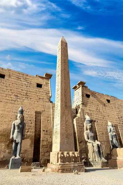 Luxor Temple Słoneczny Dzień Luxor Egipt — Zdjęcie stockowe