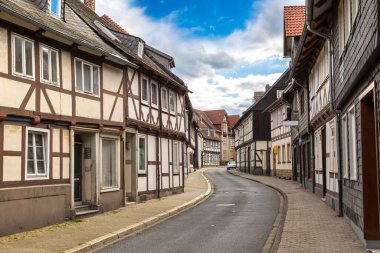 Goslar içinde bir güzel yaz gün, Almanya sokakta tarihi