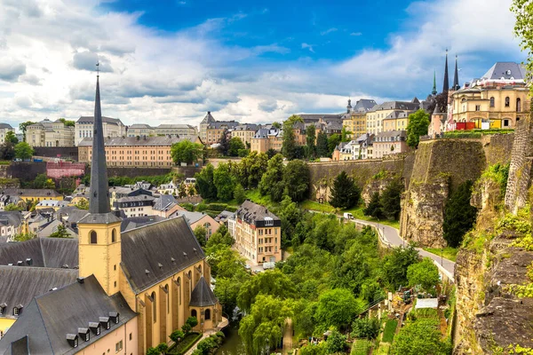 Panoramablick Auf Abbaye Neumunster Und Jean Grund Kirche Luxembourg Ein — Stockfoto