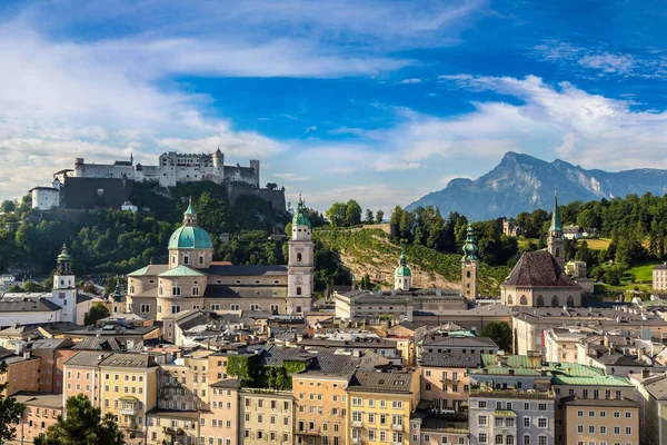 Panorámás Légi Felvétel Salzburgi Katedrális Ausztria Egy Szép Nap — Stock Fotó