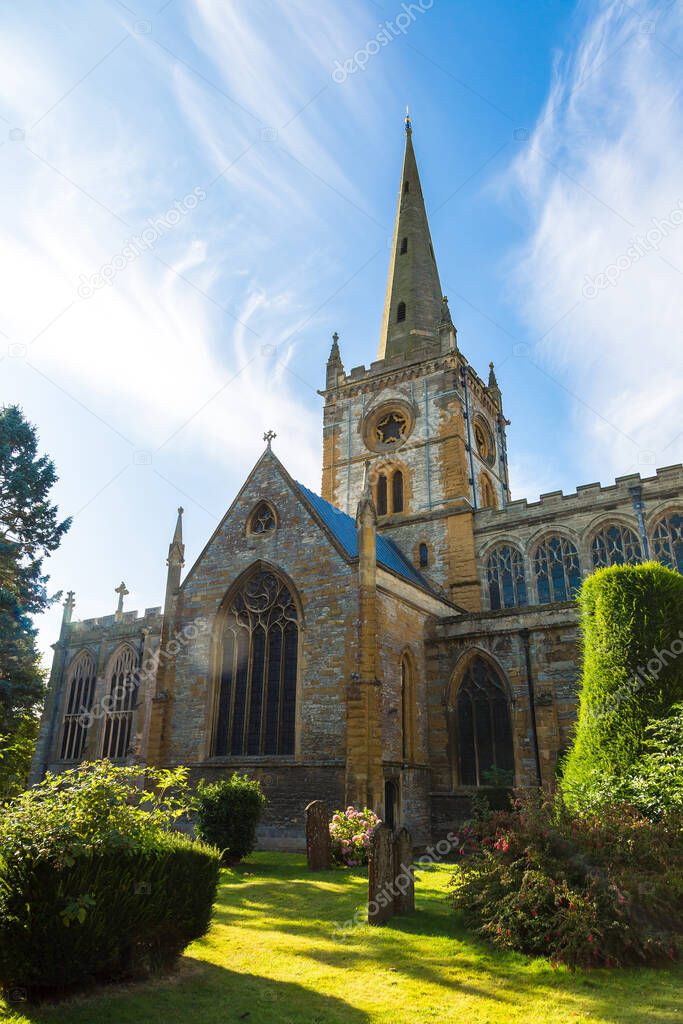 Holy Trinity Church in Stratford upon Avon in a beautiful summer day, England, United Kingdom
