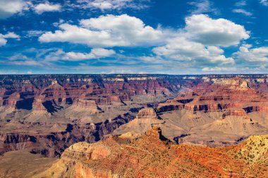 Güneşli bir günde Büyük Kanyon Ulusal Parkı, Arizona, ABD