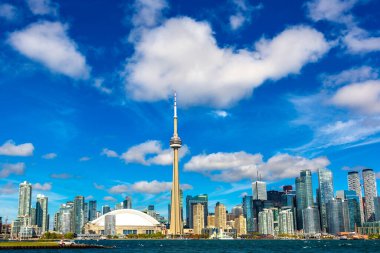 Güneşli bir günde Toronto 'nun panoramik manzarası, Ontario, Kanada