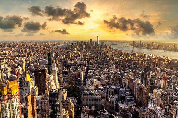 Panoramisch Uitzicht Manhattan Bij Zonsondergang New York City Verenigde Staten — Stockfoto