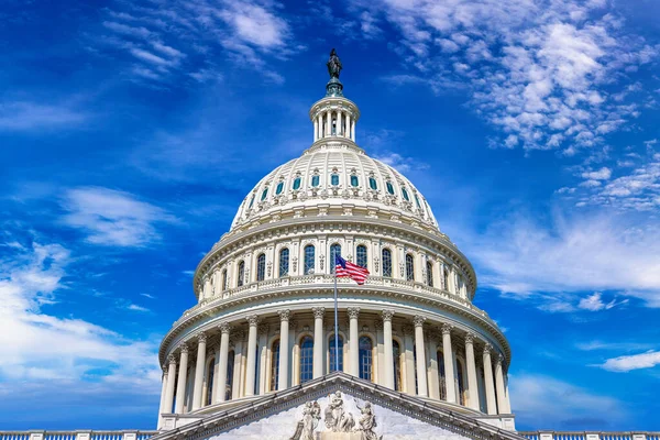 Budynek Kapitolu Stanów Zjednoczonych Letni Dzień Waszyngtonie Usa — Zdjęcie stockowe
