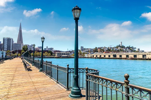 Pier Och Panoramautsikt Över Stadsbilden San Francisco Kalifornien Usa — Stockfoto