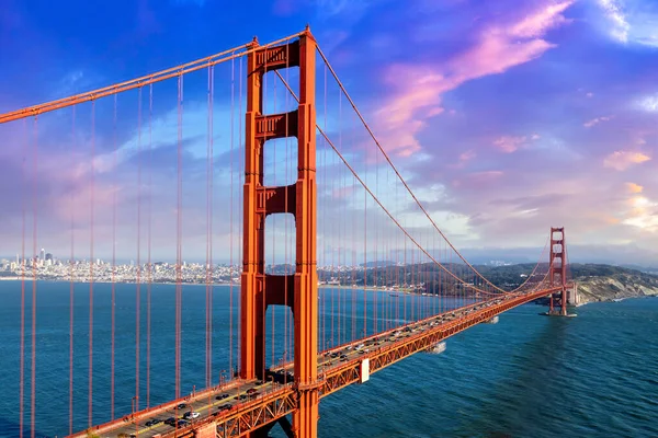 San Francisco Daki Golden Gate Köprüsü Nün Günbatımında Panoramik Görüntüsü — Stok fotoğraf