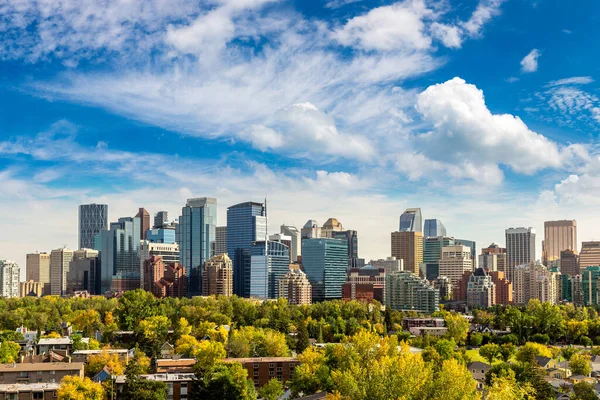Panoramatický Výhled Calgary Slunečného Dne Kanada — Stock fotografie