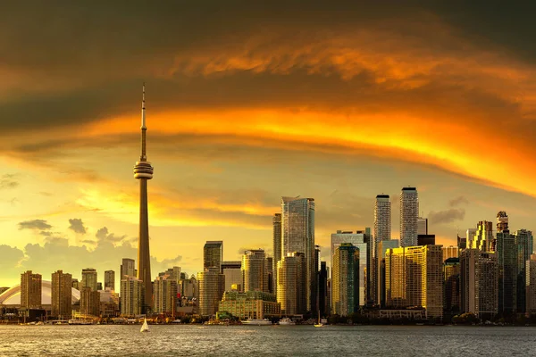 Πανοραμική Θέα Του Ορίζοντα Του Τορόντο Στο Ηλιοβασίλεμα Οντάριο Καναδάς — Φωτογραφία Αρχείου