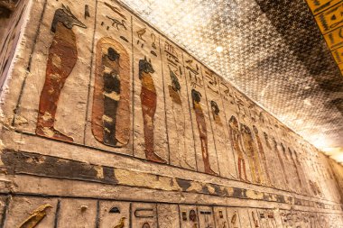 Krallar Vadisi, Luxor, Mısır 'da Firavun Ramses III' ün mezarı.