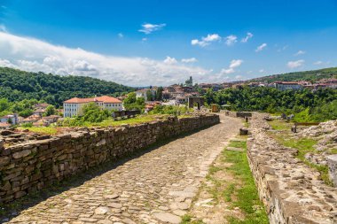 Bir güzel yaz günü, Bulgaristan Veliko Tarnovo