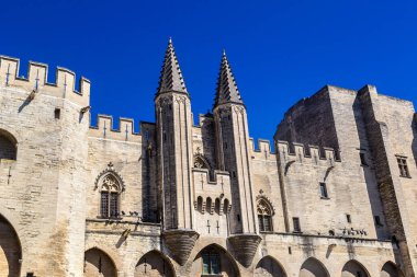 Avignon Papalık Sarayı bir güzel yaz günü, Fransa