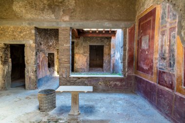 Oturma odasında Pompeii şehir yanardağ Vesuvius, İtalya patlama bir güzel yaz günde tarafından 79bc içinde yok