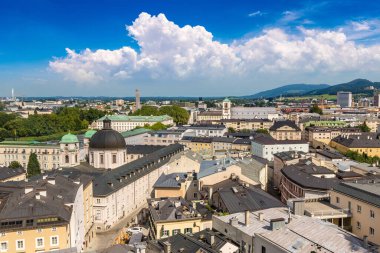 Salzburg, Avusturya panoramik havadan görünümü güzel bir günde