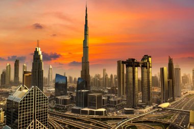 Bir yaz günü Dubai şehir merkezinin hava görüntüsü, Birleşik Arap Emirlikleri